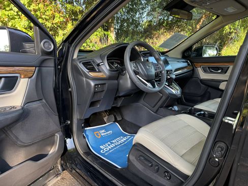 Used 2018 Honda CR-V EX image 9
