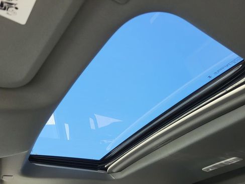 New 2026 GMC Sierra 2500 Denali w/ Denali Reserve Package image 8