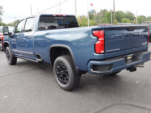 New 2026 Chevrolet Silverado 3500 High Country w/ Technology Package AWD/4WD image 3