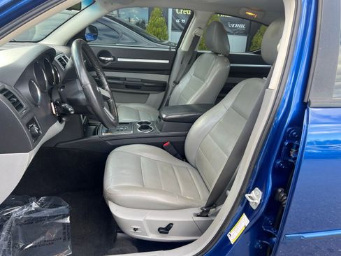 Used 2009 Dodge Charger SXT image 18