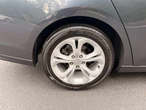 Used 2024 Honda Accord LX image 10