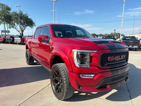 Used 2021 Ford F150 Lariat w/ Equipment Group 502A High AWD/4WD image 4