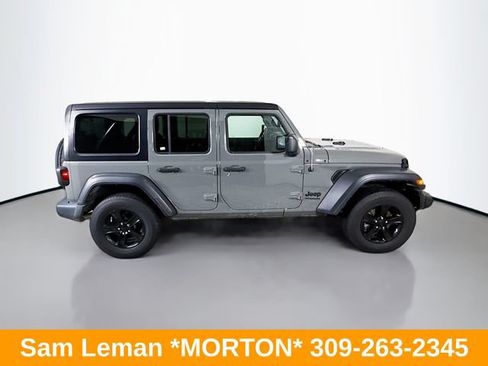 Used 2022 Jeep Wrangler Unlimited Sport AWD/4WD image 8