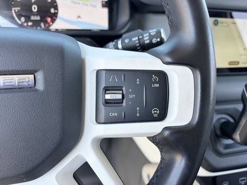 Used 2024 Land Rover Defender 90 S AWD/4WD image 9