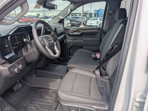 New 2026 GMC Sierra 1500 SLE AWD/4WD image 16