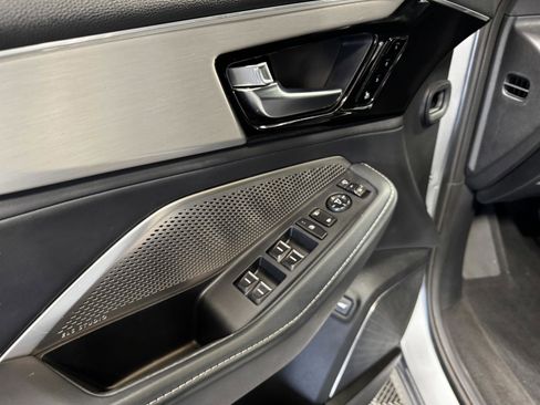 Certified 2023 Acura MDX FWD w/ Technology Package image 34