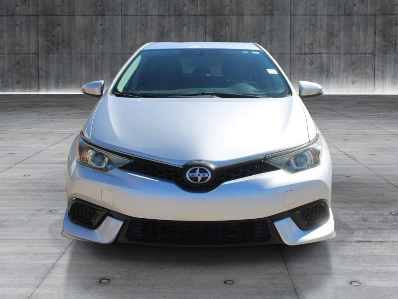 Used 2016 Scion iM FWD image 8
