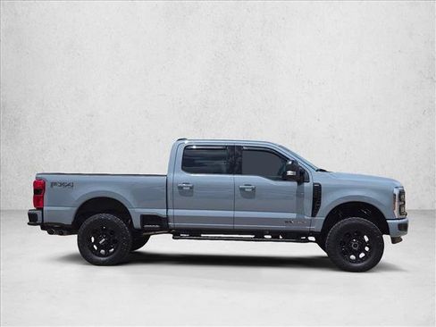 Used 2025 Ford F250 Lariat w/ Lariat Ultimate Package AWD/4WD image 4