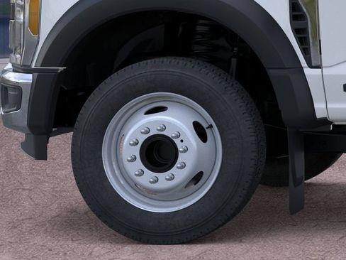 New 2026 Ford F450 XL w/ XL Chrome Package RWD image 20