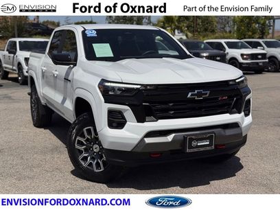 Used 2024 Chevrolet Colorado Z71 w/ Z71 Convenience Package 2
