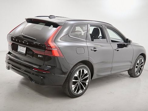 New 2026 Volvo XC60 B5 Plus w/ Protection Package Premier image 9