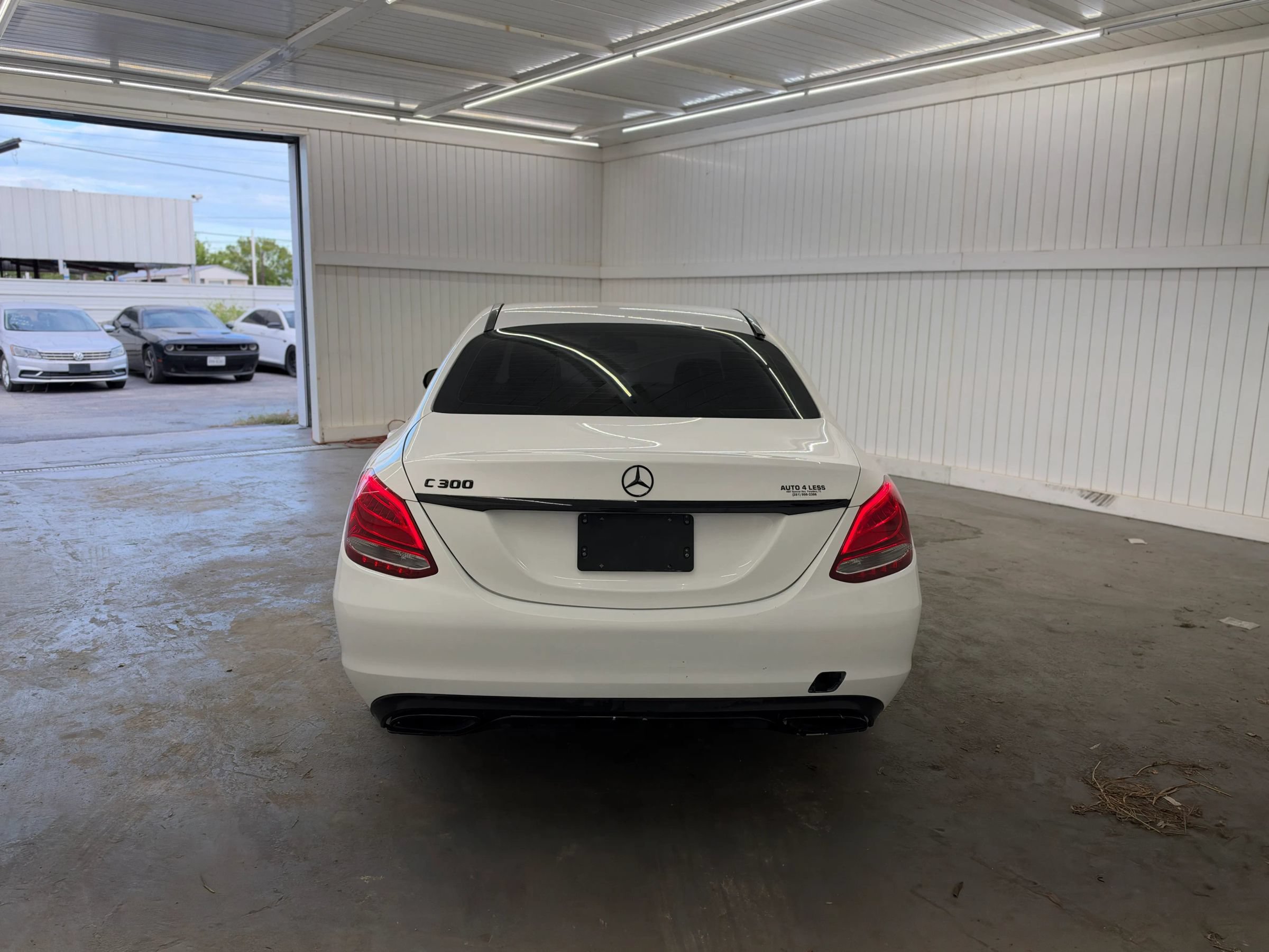 Used 2015 Mercedes-Benz C 300 Sedan image 6