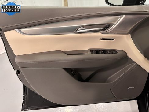 Used 2023 Cadillac XT5 Premium Luxury w/ LPO, Floor Liner Package image 15