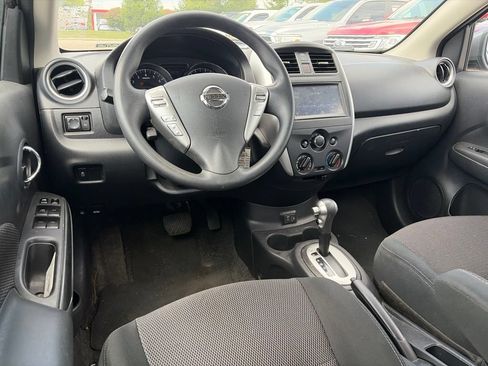 Used 2019 Nissan Versa SV FWD image 10