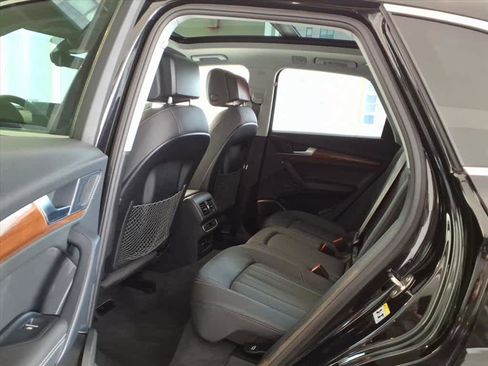 Used 2023 Audi Q5 2.0T Premium Plus w/ Premium Plus Package image 17