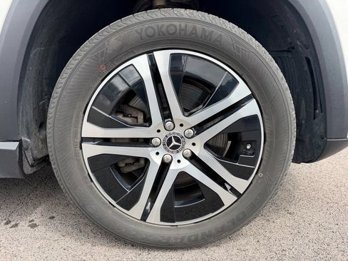 Used 2020 Mercedes-Benz GLS 450 4MATIC image 15
