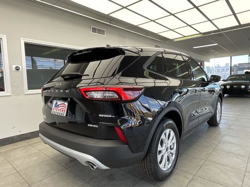 New 2026 Ford Escape Active w/ Cold Weather Package image 5