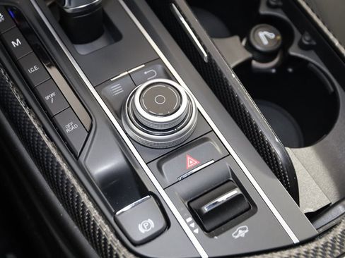 Used 2018 Maserati Levante GranSport image 34