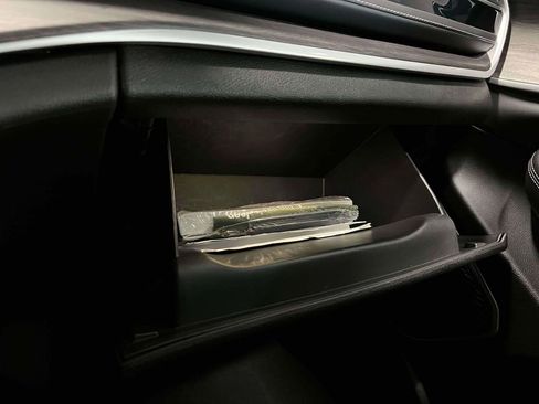 Used 2023 Jeep Grand Cherokee 4WD 4xe image 36