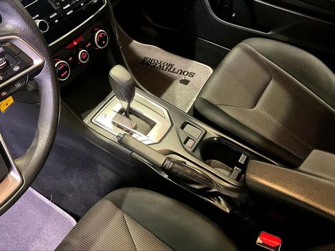 Used 2023 Subaru Crosstrek 2.0i image 18