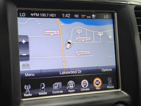 Used 2014 Jeep Grand Cherokee Limited w/ Luxury Group II AWD/4WD image 32