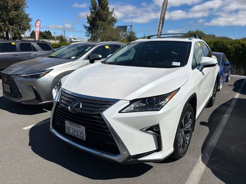 Used 2018 Lexus RX 350 AWD w/ Premium Package image 3