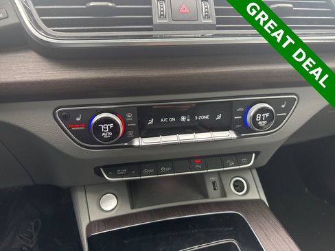 Used 2021 Audi Q5 2.0T Premium w/ Convenience Package image 26