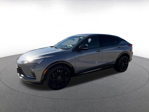 Used 2025 Buick Envista Sport Touring image 8