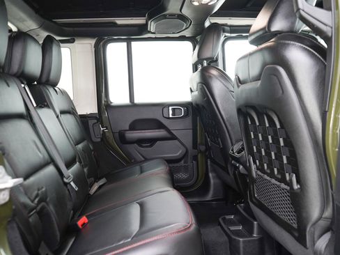 Used 2021 Jeep Wrangler Unlimited Rubicon w/ Uconnect 4C Nav & Sound Group AWD/4WD image 12