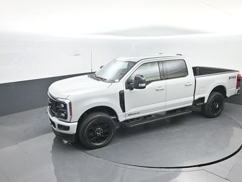 New 2026 Ford F250 Lariat w/ Black Appearance Package AWD/4WD image 27