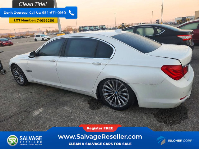 Used 2011 BMW 740Li RWD image 3
