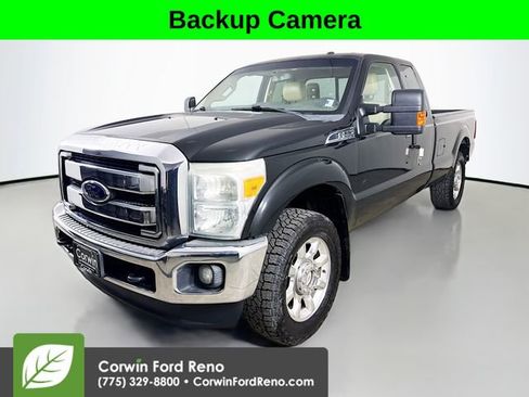 Used 2015 Ford F250 Lariat w/ Lariat Interior Package AWD/4WD image 3