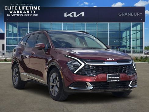 Certified 2025 Kia Sportage SX FWD image 3