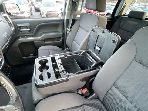 Certified 2019 Chevrolet Silverado 2500 LT w/ LT Convenience Package image 17
