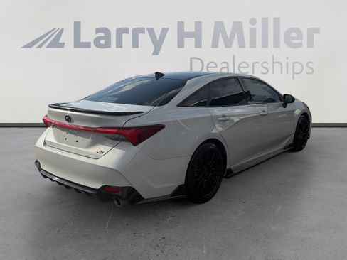 Used 2021 Toyota Avalon TRD FWD image 5