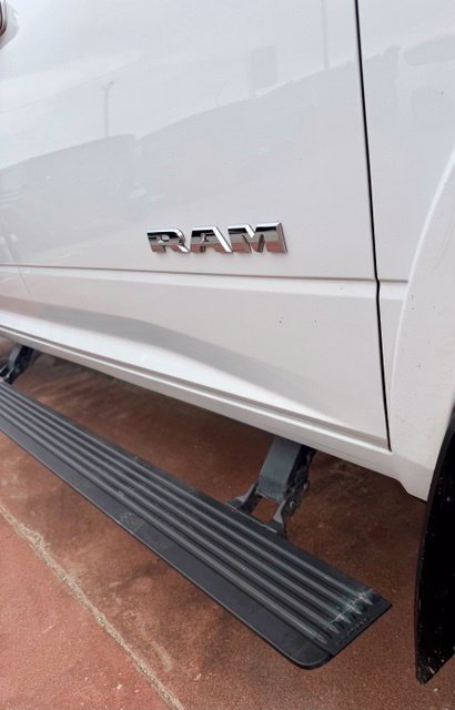 Used 2019 RAM 2500 Laramie AWD/4WD image 18