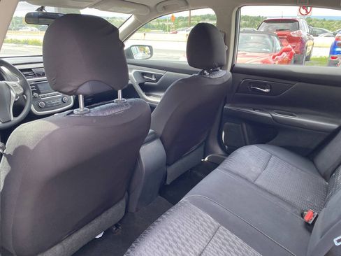 Used 2017 Nissan Altima 2.5 S w/ Power Driver Seat Package FWD image 14