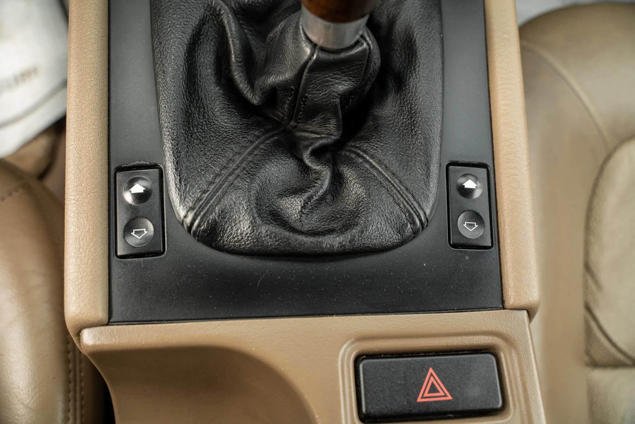Used 1999 BMW Z3 2.5i RWD image 26