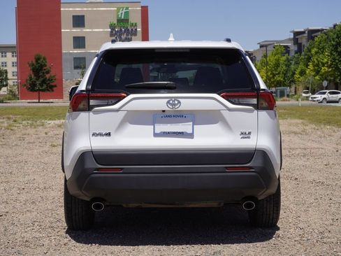 Used 2025 Toyota RAV4 XLE AWD/4WD image 6
