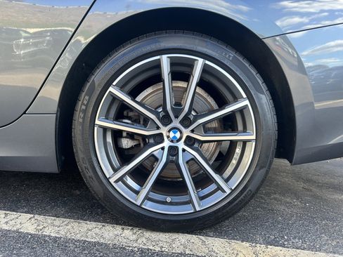 Used 2019 BMW 330i xDrive Sedan w/ Convenience Package image 7