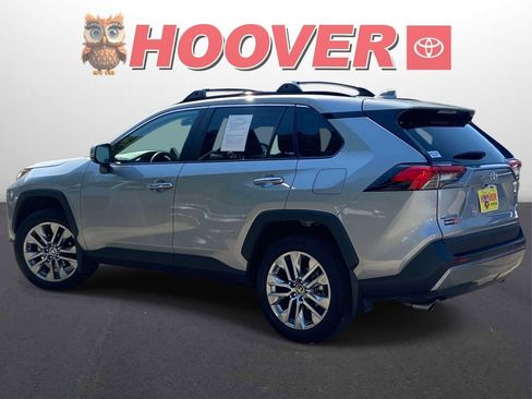 Used 2025 Toyota RAV4 Limited FWD image 8