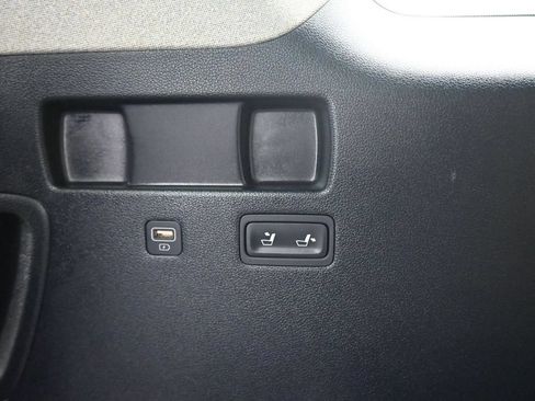 Used 2022 Hyundai Palisade Limited FWD image 45
