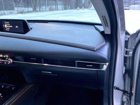 Certified 2022 MAZDA CX-30 2.5 Turbo w/ Premium Package image 16