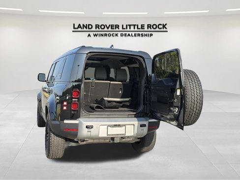 Used 2024 Land Rover Defender 110 S AWD/4WD image 12