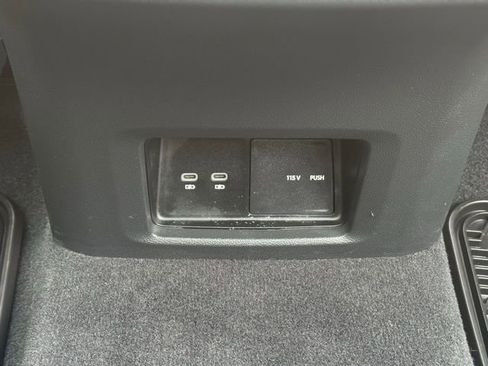 Used 2024 Volkswagen Atlas Cross Sport SEL Premium R-Line image 44