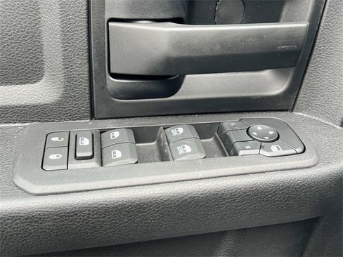 New 2026 RAM 5500 Tradesman w/ Chrome Appearance Group image 32