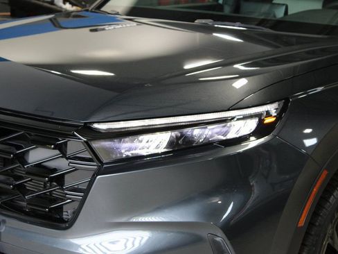 Used 2023 Honda CR-V Sport Touring image 2