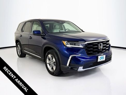 Used 2025 Honda Pilot EX-L image 1
