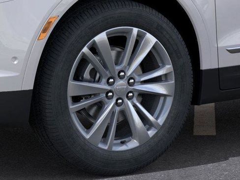 New 2026 Cadillac XT5 Premium Luxury w/ Driver Assist Package FWD image 9