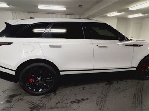 Used 2020 Land Rover Range Rover Velar R-Dynamic S image 9